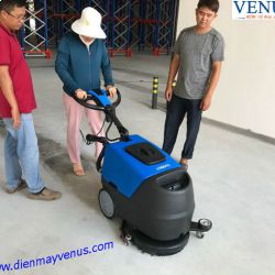 Máy chà sàn liên hợp Clepro C35E