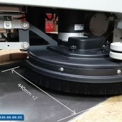 Ảnh Máy chà sàn ngồi lái Kenper Hussar 870B